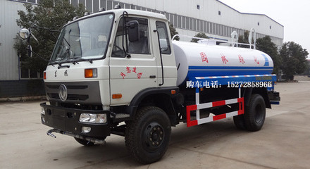 东风小平头洒水车 绿化工程中的经典担当